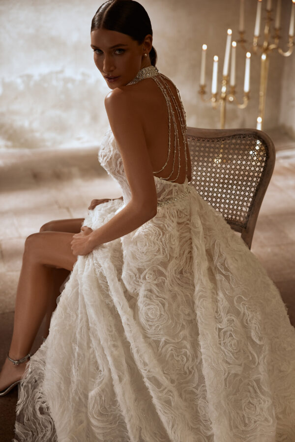 Wedding dress Lupita Model W192/ W193 - Image 3