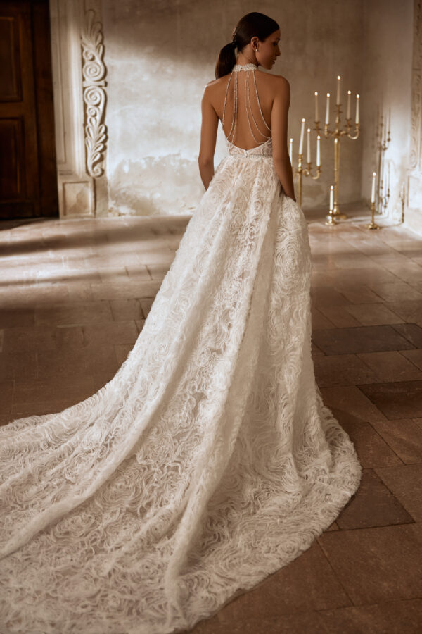 Wedding dress Lupita Model W192/ W193 - Image 2