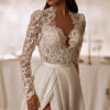 Wedding dress  Royalty Model W204/ W205
