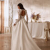 Wedding dress  Royalty Model W204/ W205 - Image 4