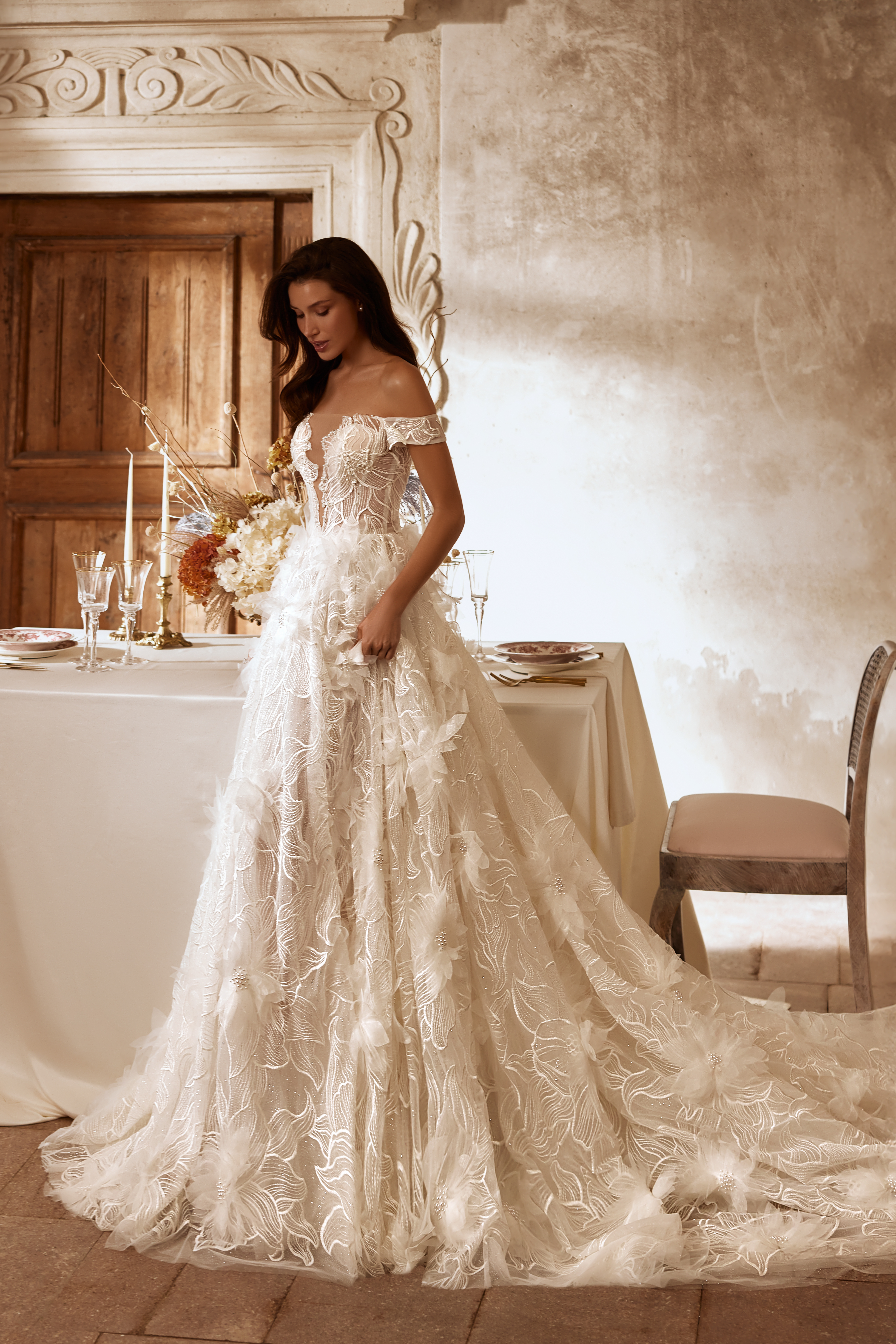 Wedding dress Myroslava Model W 219